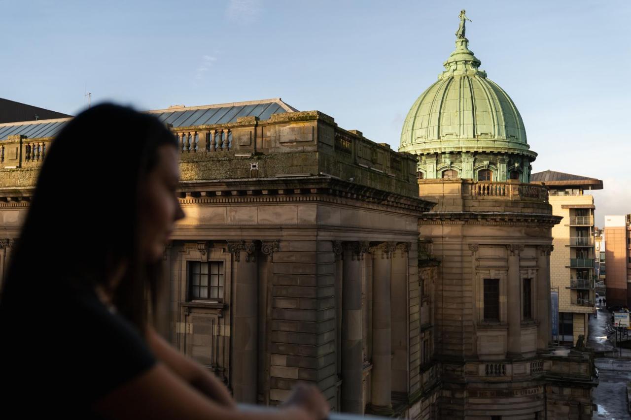 City View - A Stunning 2 Bed Apartment グラスゴー エクステリア 写真