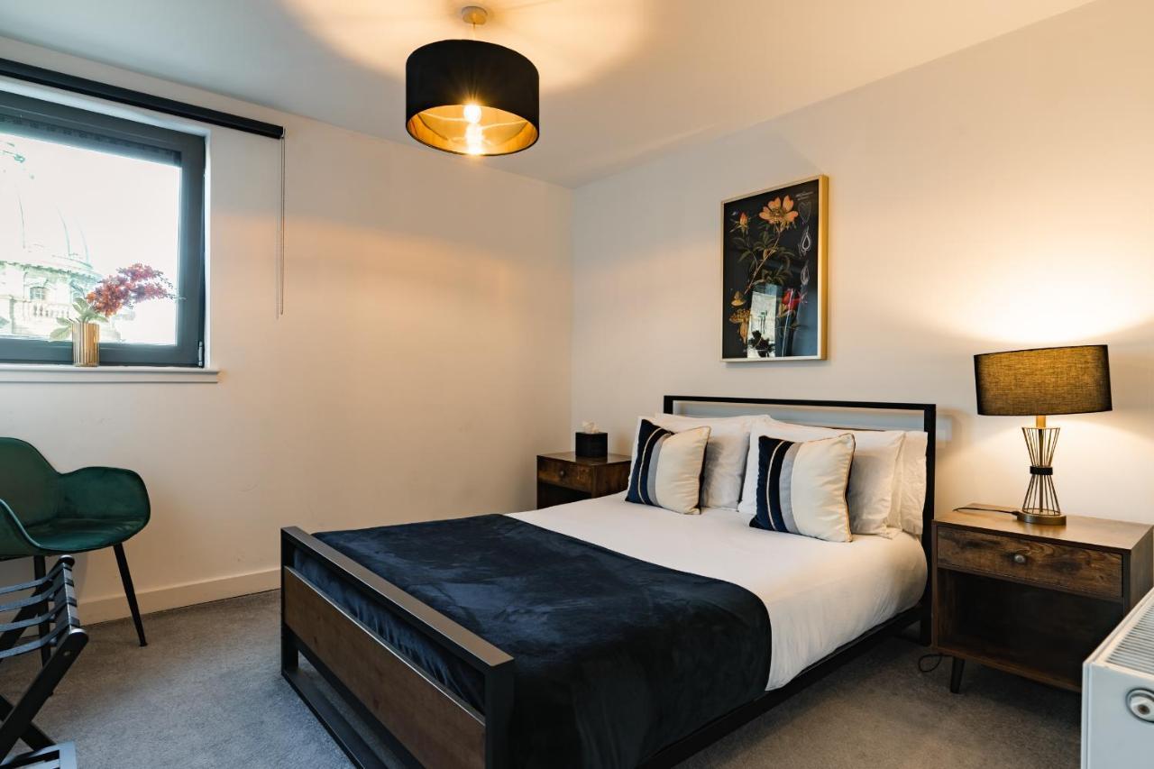 City View - A Stunning 2 Bed Apartment グラスゴー エクステリア 写真