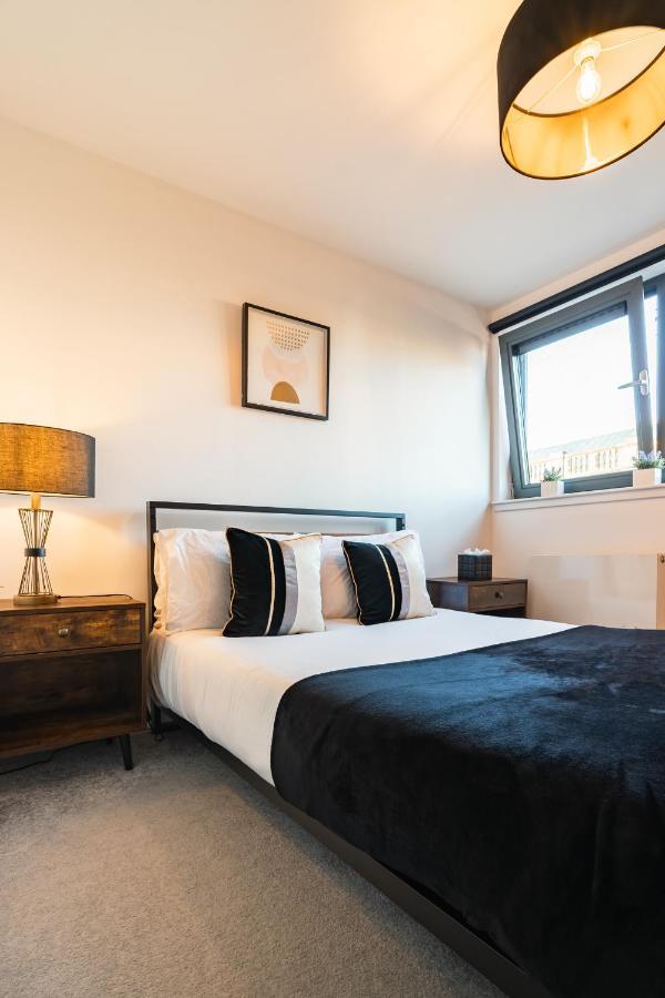 City View - A Stunning 2 Bed Apartment グラスゴー エクステリア 写真